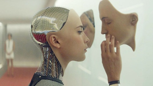검색 엔진에 기반한 AI를 소재로 한 영화 '엑스 마키나'